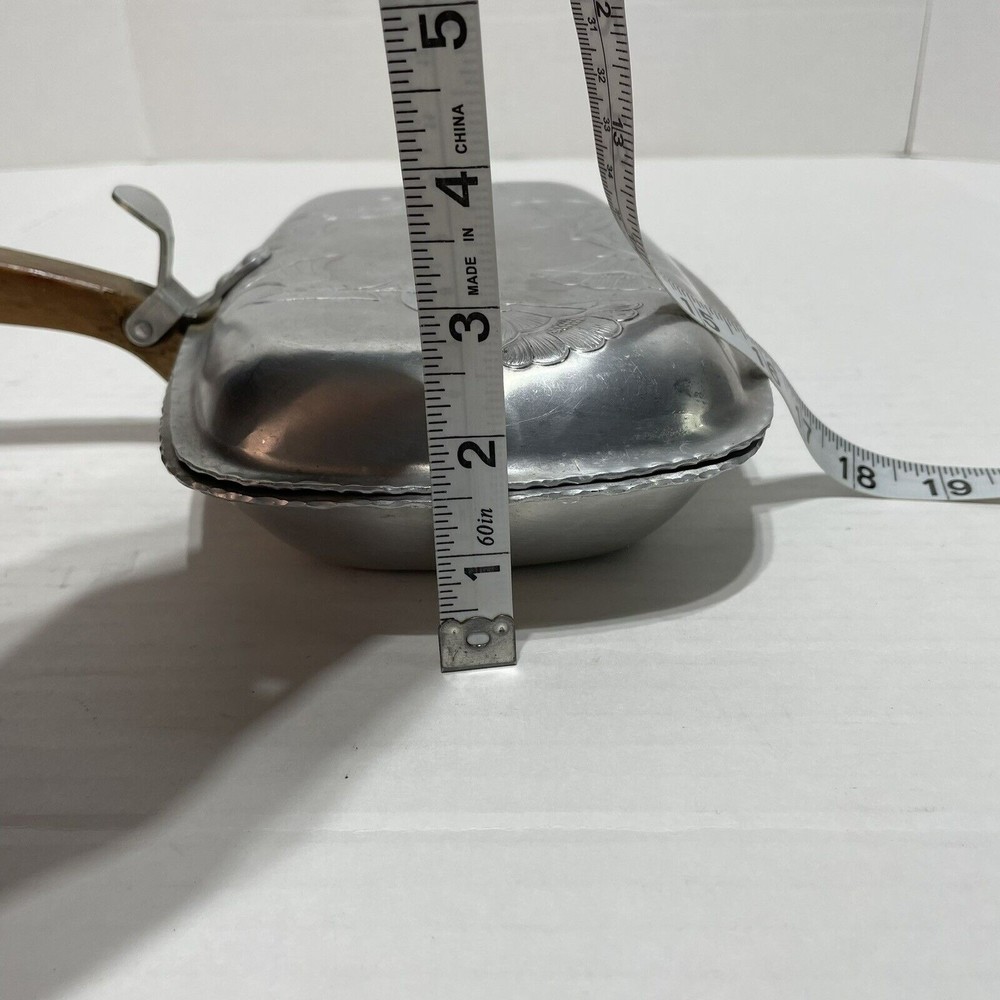 Farberware Covered Silent Butler Handled Dish Silver Color 10” wide Brooklyn NY - Picture 9 of 9